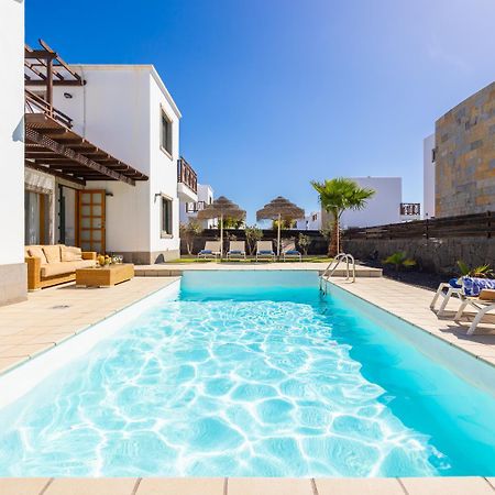 Villa Dacil Playa Blanca  Exteriör bild