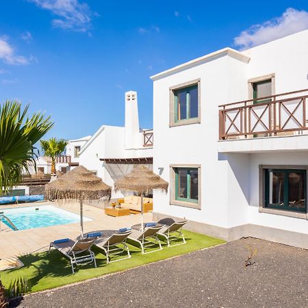 Villa Dacil Playa Blanca  Exteriör bild