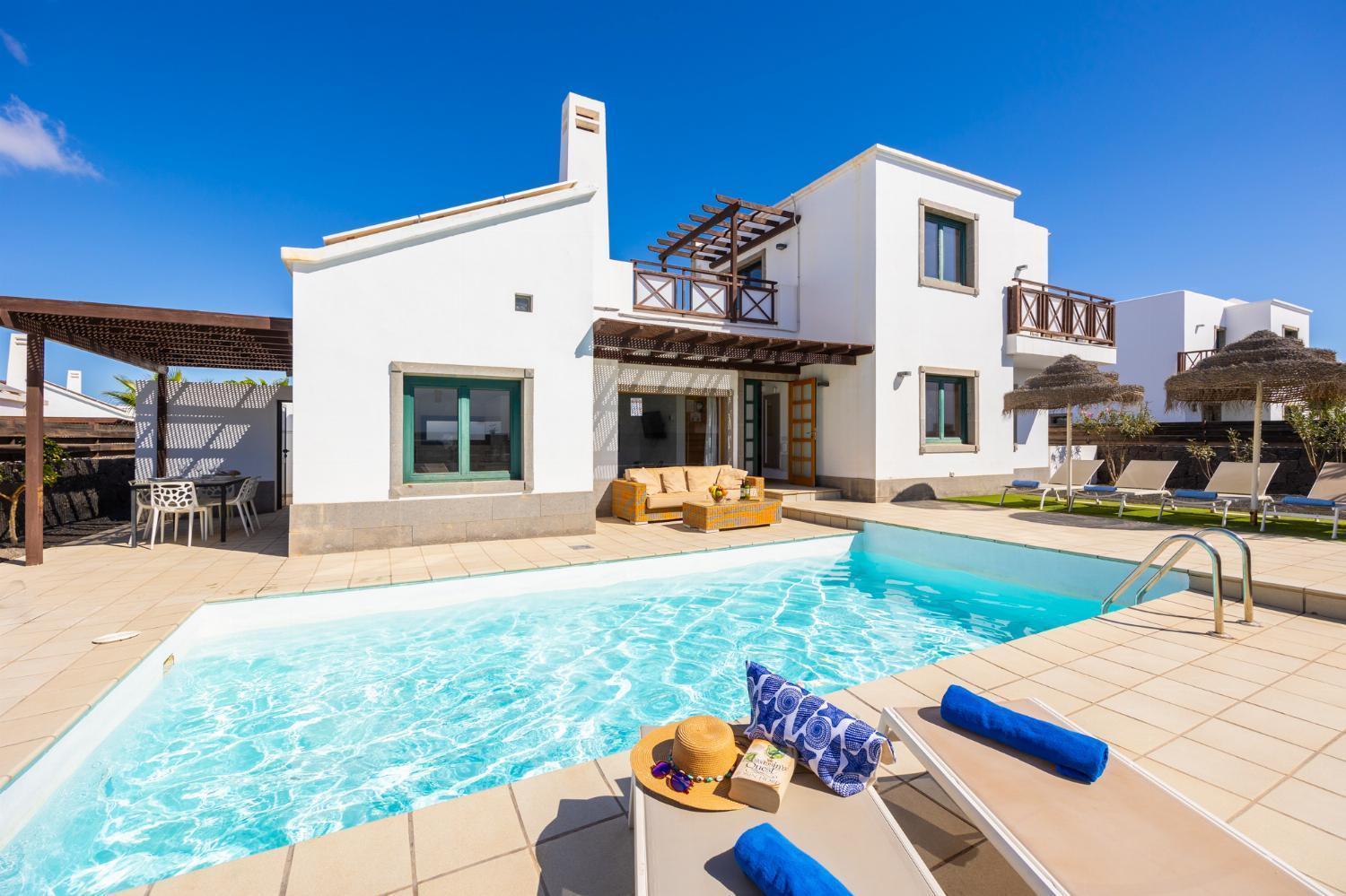 Villa Dacil Playa Blanca  Exteriör bild